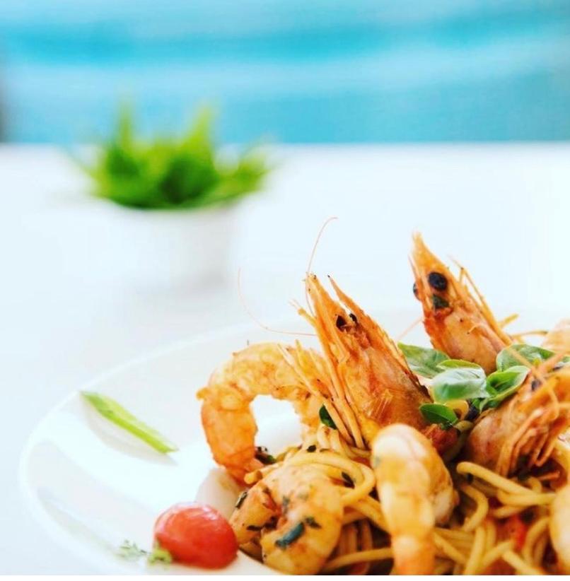 לוגאראס Fisilanis Beachfront Hotel מראה חיצוני תמונה