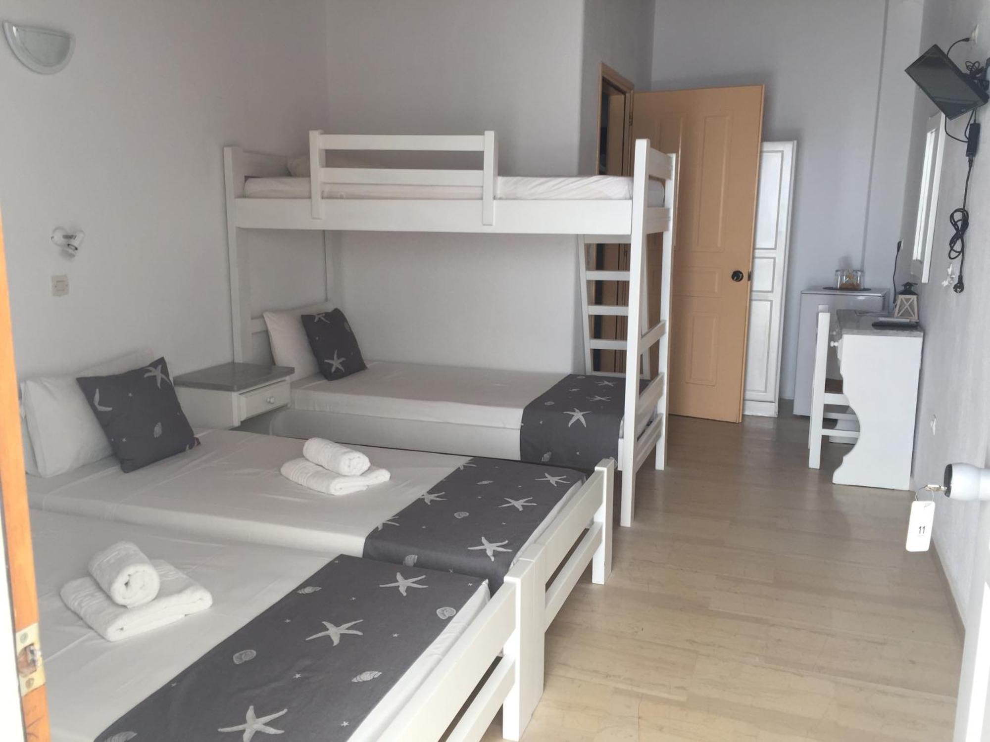 לוגאראס Fisilanis Beachfront Hotel מראה חיצוני תמונה