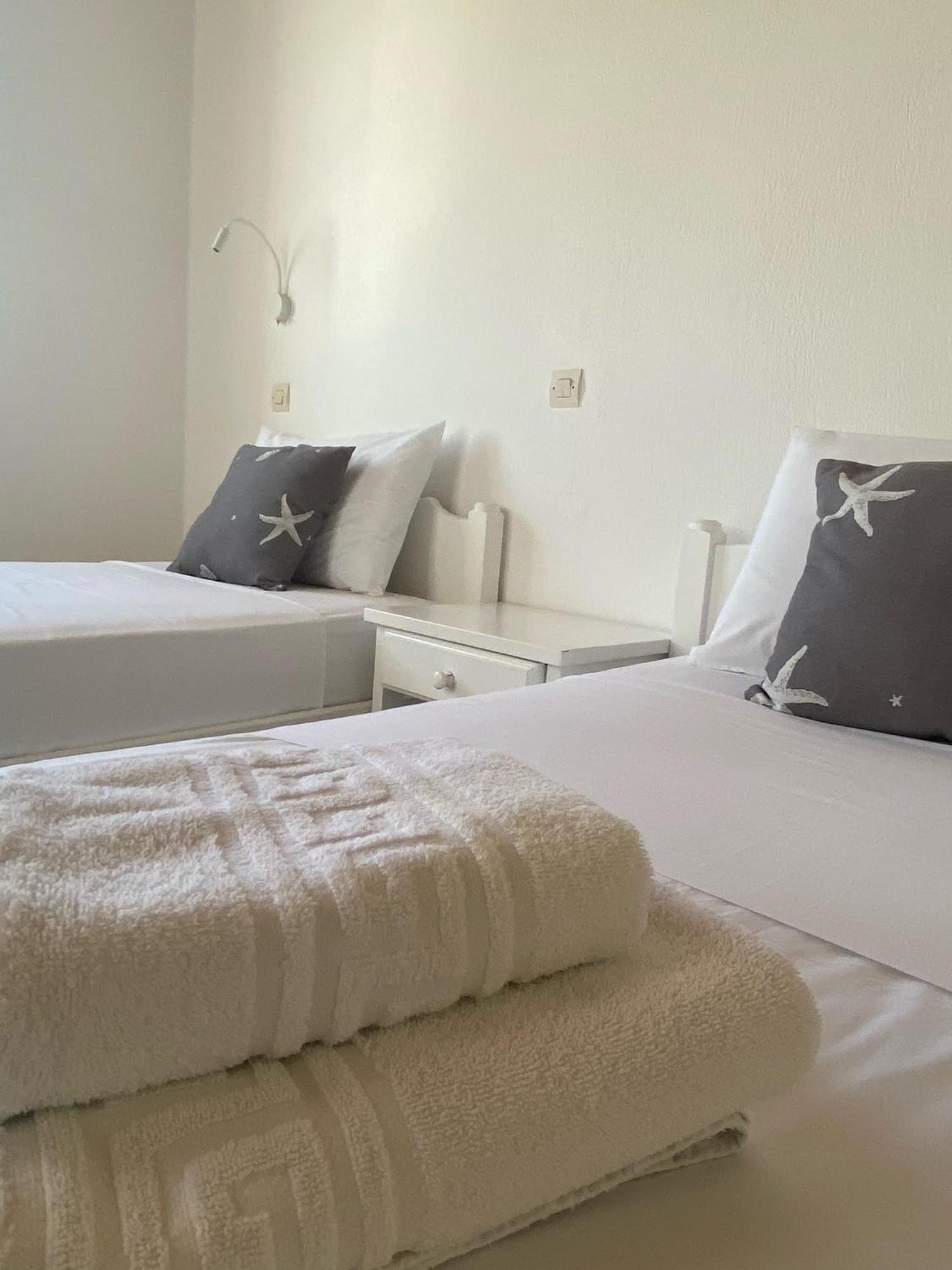 לוגאראס Fisilanis Beachfront Hotel מראה חיצוני תמונה